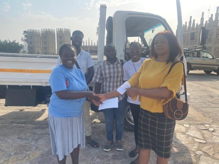 Donation at Elizabeth Home
